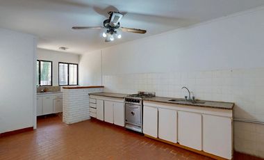 VENTA CASA 4 AMBIENTES APTA CREDITO COLINAS