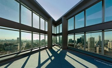 Oficina Piso entrepiso 1- 120m2  /1 cocheras