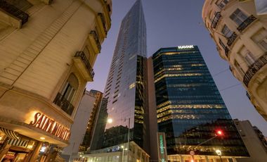 Oficina Piso entrepiso 1- 120m2  /1 cocheras