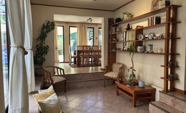 Hermosa Casa con Gran terreno en el Corazón de Macul