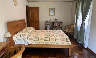 Hermosa Casa con Gran terreno en el Corazón de Macul