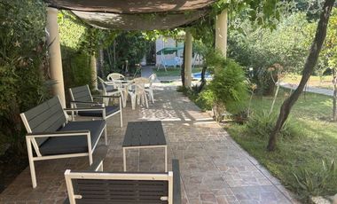 Hermosa Casa con Gran terreno en el Corazón de Macul