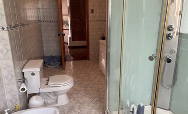 Hermosa Casa con Gran terreno en el Corazón de Macul
