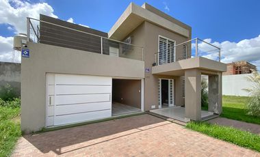 Casa en Acceso en Arroyo Seco