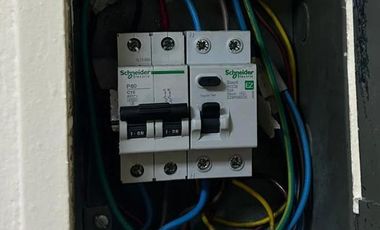 Oficina en Galería La Favorita