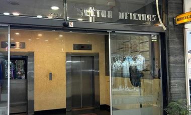 Oficina en Galería La Favorita