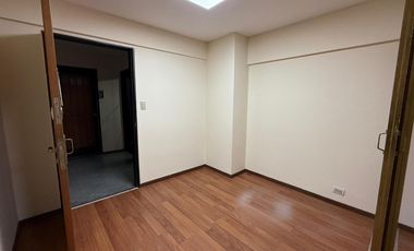 Oficina en Galería La Favorita