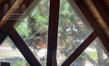 Exclusivo dúplex 5 ambientes y 3 cocheras.