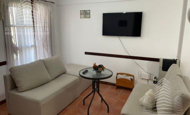 Exclusivo dúplex 5 ambientes y 3 cocheras.