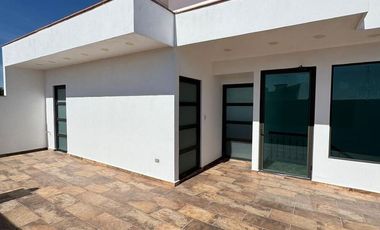 Venta de DOS INMUEBLES INDEPENDIENTES