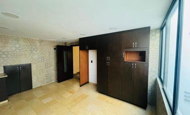 Venta de DOS INMUEBLES INDEPENDIENTES