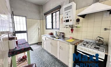 Apta crédito a pasos del centro y Plaza Conesa