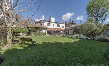 Casa - Venta - Acassuso - Barrio Parque Aguirre