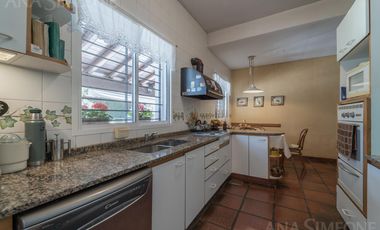 Casa - Venta - Acassuso - Barrio Parque Aguirre