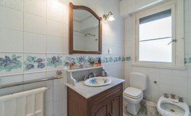 Casa - Venta - Acassuso - Barrio Parque Aguirre