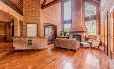 Casa en alquiler en Saint Thomas Canning