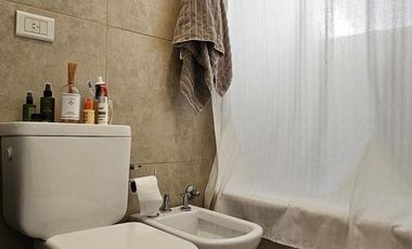 Departamento en venta Duplex 2 ambientes con cochera en Beccar