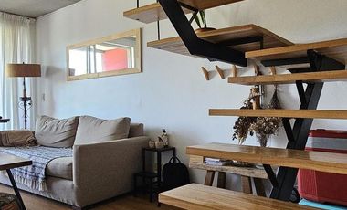 Departamento en venta Duplex 2 ambientes con cochera en Beccar