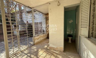 CASA a metros de Av. Freyre - Crespo al 3500