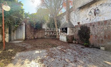 CASA a metros de Av. Freyre - Crespo al 3500