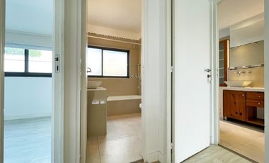 TRIPLEX en VENTA - 5 ambientes - COMPLEJO El Talar de Florida