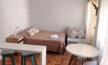 Temporal Equipado de 24 m2 / Muy Luminoso / Excelente ubicación en Palermo!!