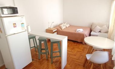 Temporal Equipado de 24 m2 / Muy Luminoso / Excelente ubicación en Palermo!!