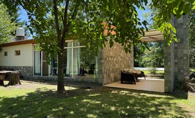 Se vende casa quinta en Bahía de Los Lobos, donde la naturaleza abraza cada amanecer!