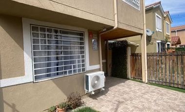 Oportunidad en Buin Amplia Casa en venta