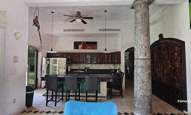 VILLA EN FRENTE LA LAGUNA
