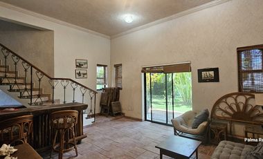 VILLA EN FRENTE LA LAGUNA