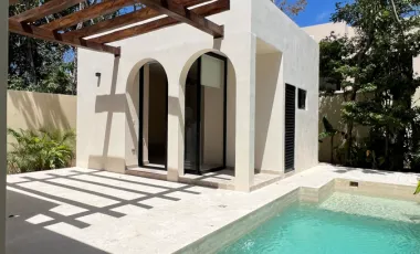 Casa de Campo en Venta en KAYBE, Tulum con Alberca y Jardín