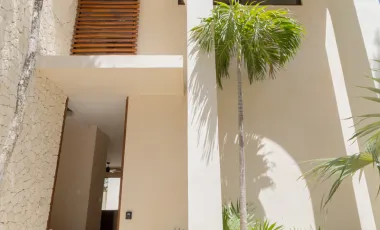 Casa de Campo en Venta en KAYBE, Tulum con Alberca y Jardín