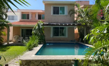Casa en Venta en Puerto Aventuras, Solidaridad, Quintana Roo