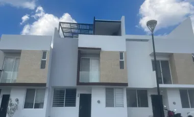 Casa en venta en Arrayanes, Zapopan, Jalisco