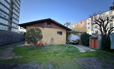 ARRIENDO DE CASA 5D 2B CON PISCINA