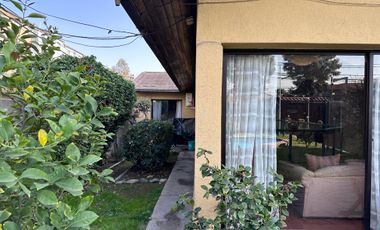 ARRIENDO DE CASA 5D 2B CON PISCINA