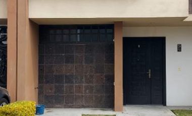 CASA EN RENTA PASEO ARBOLEDA