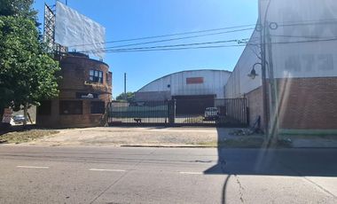 Depósito en Tigre