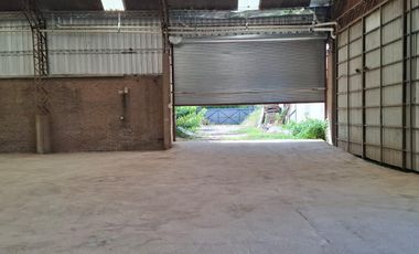 Depósito en Tigre