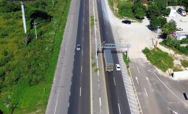 Parque Logistico ,Bodega Industrial Modelo B en Renta Carretera Mèrida-Cancun.