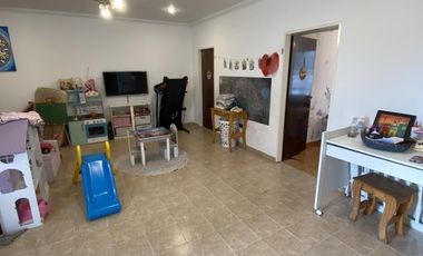 SANTILLI - MALVINAS ARGENTINAS 1102 Temperley Este