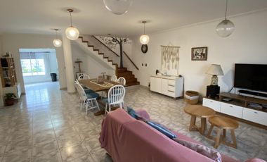 SANTILLI - MALVINAS ARGENTINAS 1102 Temperley Este