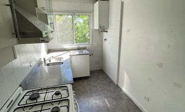 Alquiler departamento de 3 ambientes con cochera en San Isidro