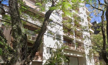 Alquiler departamento de 3 ambientes con cochera en San Isidro