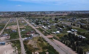 Oportunidad!! Duplex en venta en Barrio Prima Terra, a metros del rio Neuquén, financiados