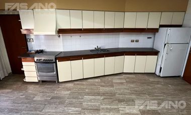 CASA EN VENTA - MALAVER