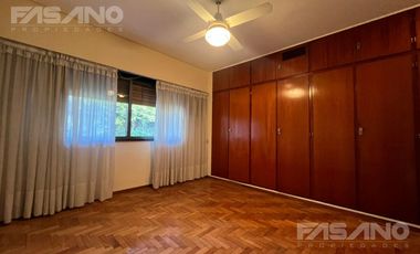 CASA EN VENTA - MALAVER