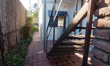 EXCELENTE CASA EN PB CON JARDIN Y ESPACIO GUARDA COCHE - PH