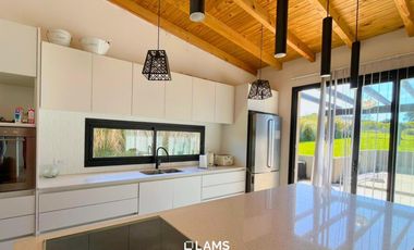 Venta - Casa 3 ambientes - Barrancas de San Benito